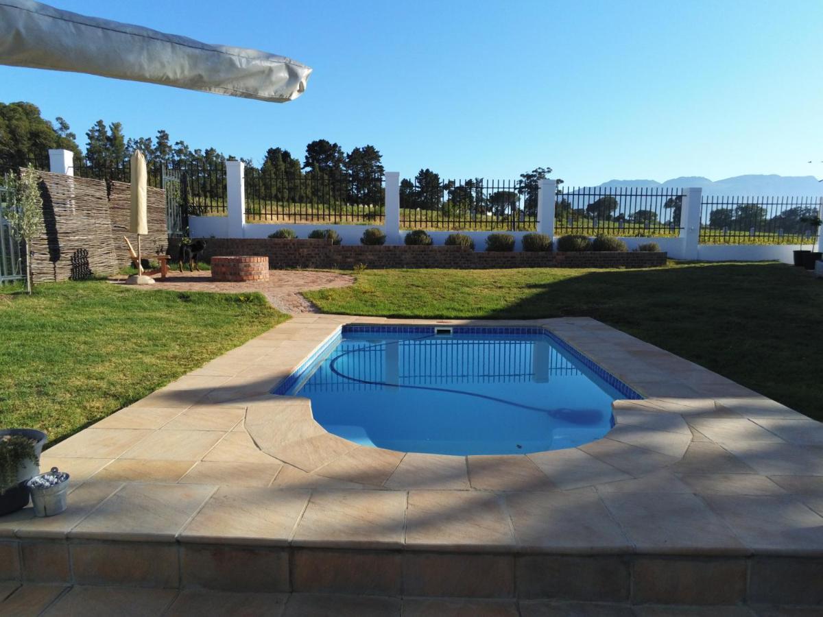 Raithby Winelands Historical Cottage 외부 사진